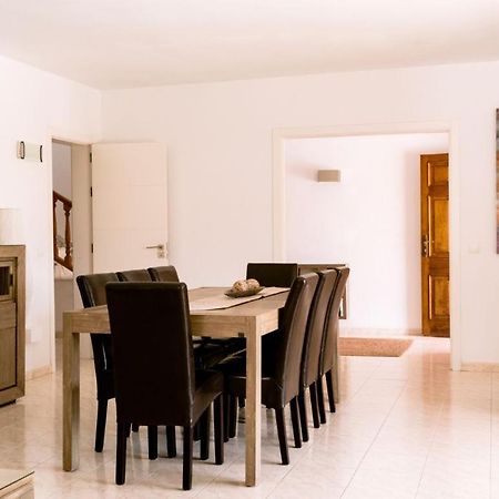 Villa Km2 Lovely Villa Located Just Outside Of Sa Carroca A 5 Minute Drive From Playa Den Bossa San José Extérieur photo